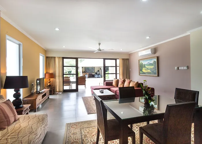 Peninsula Bay Hotel 5*